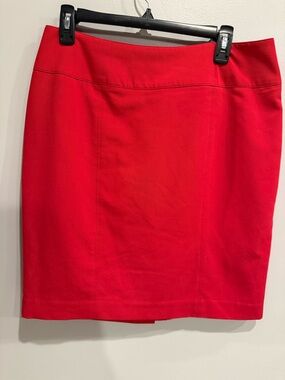 Worthington Red Pencil Skirt - Classic Workwear